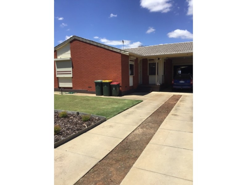 10 Koolena crescent, Munno Para SA 5115