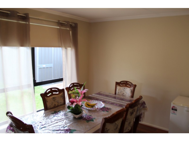 16 Wattle crescent, Munno Para West SA 5115