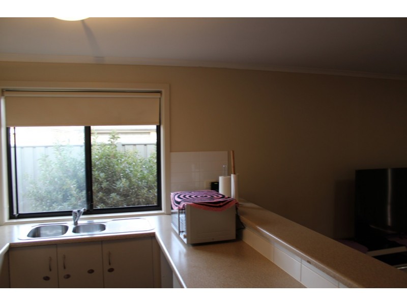 16 Wattle crescent, Munno Para West SA 5115