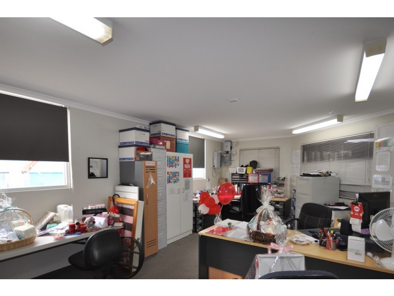 2c Morialta Drive, Smithfield SA 5114