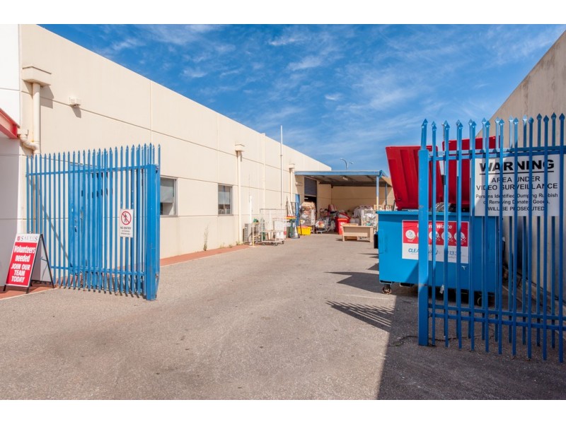 2c Morialta Drive, Smithfield SA 5114