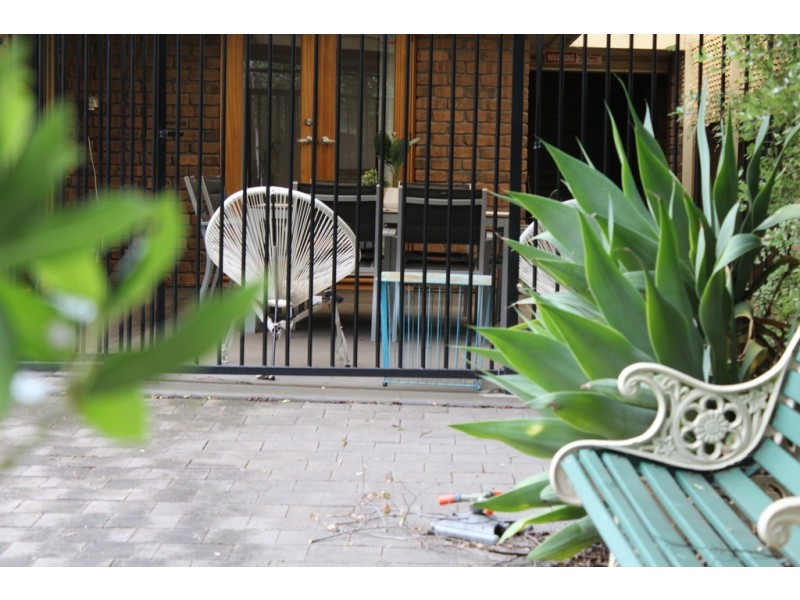 6 Melba Crt, Golden Grove SA 5125