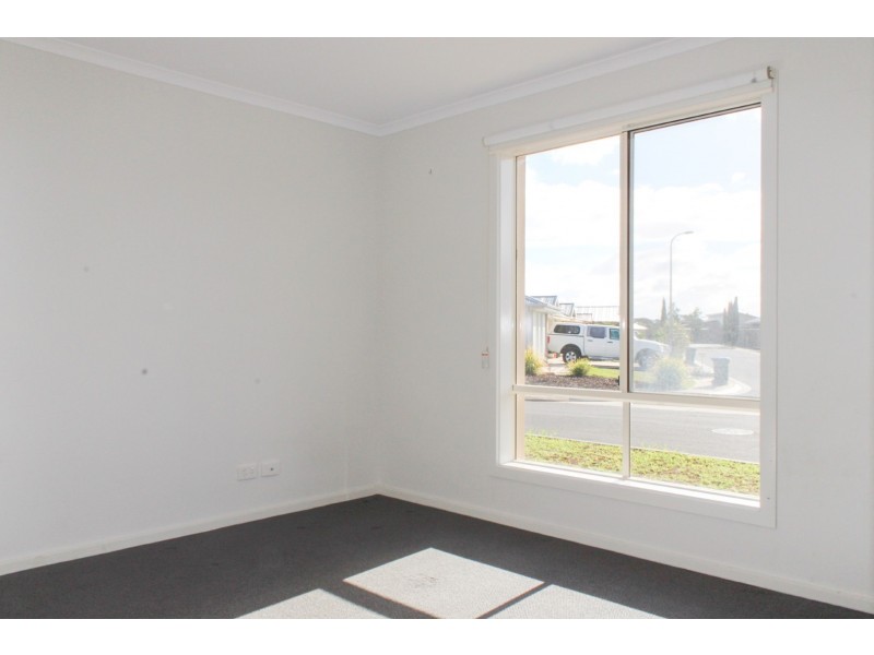 54 Joy Crescent, Murray Bridge SA 5253