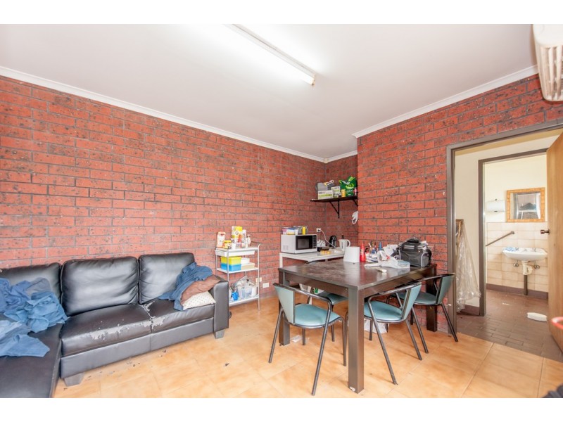 2 / 9-11 North Tce, Wingfield SA 5013