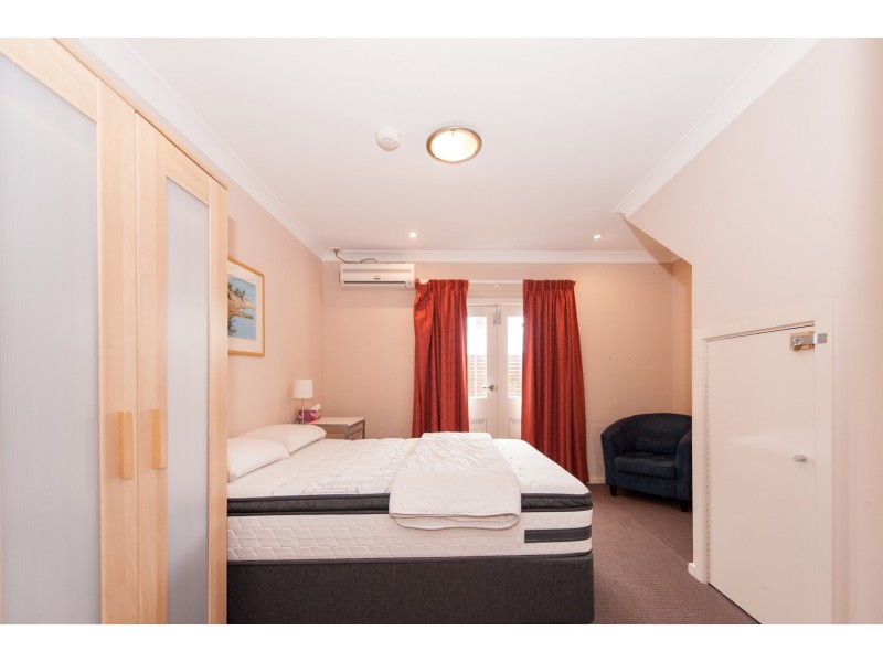 17 Davenport Terrace, Seaview Downs SA 5049