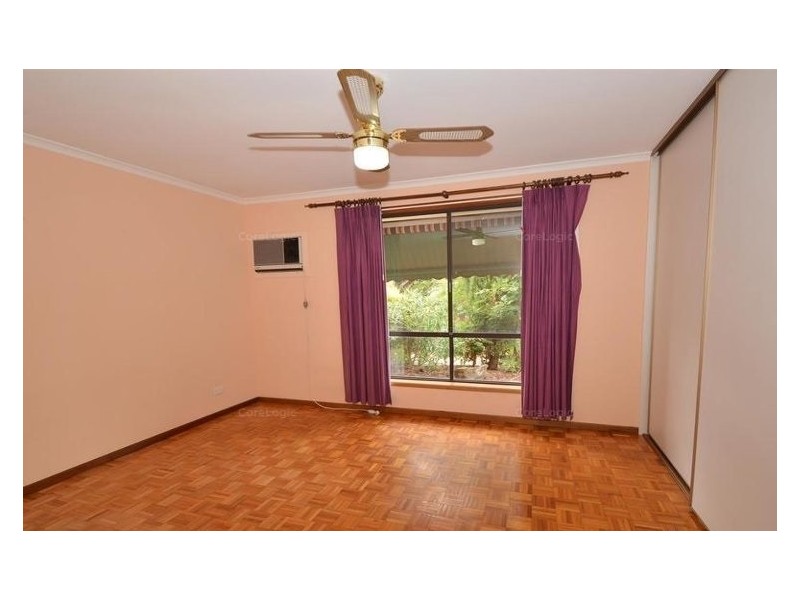 32 Cumberland Crescent, Huntfield Heights SA 5163