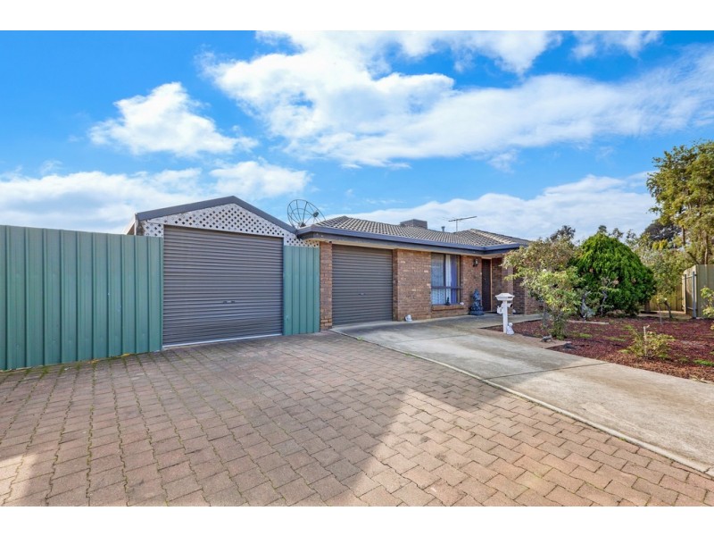 5 DEACON COURT, Paralowie SA 5108