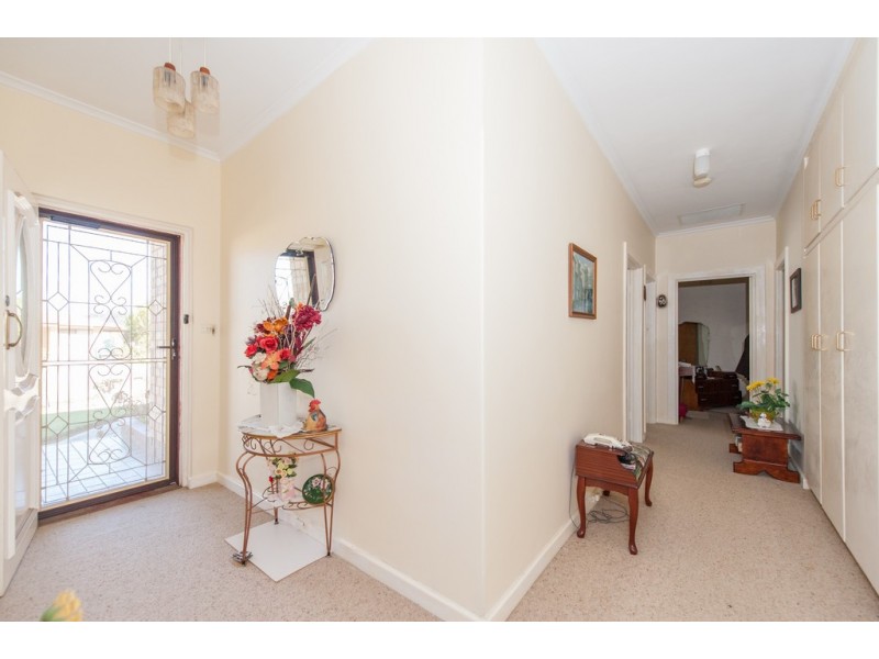 12 Bolingbroke, Fulham Gardens SA 5024