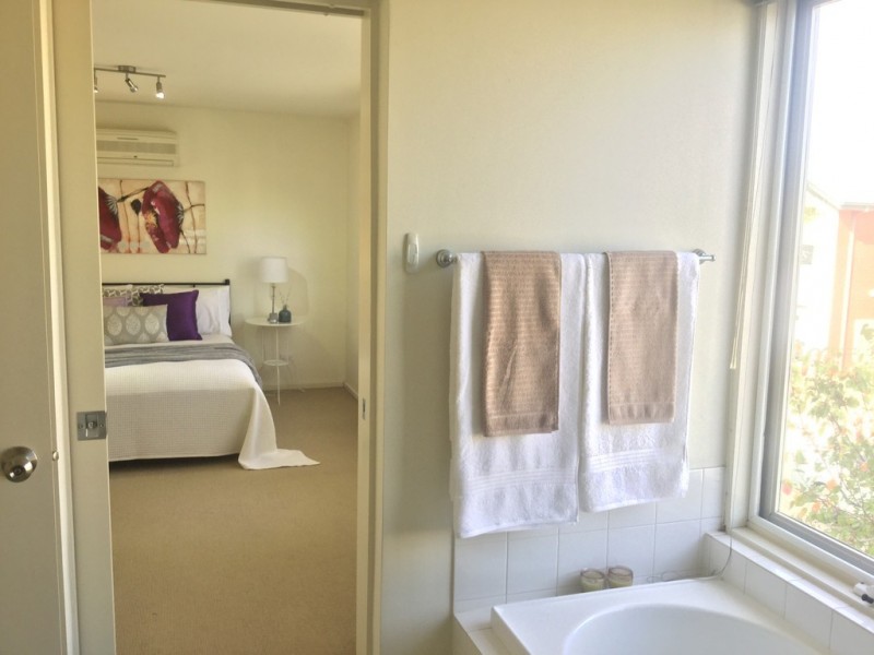 6 Reunion, Mawson Lakes SA 5095