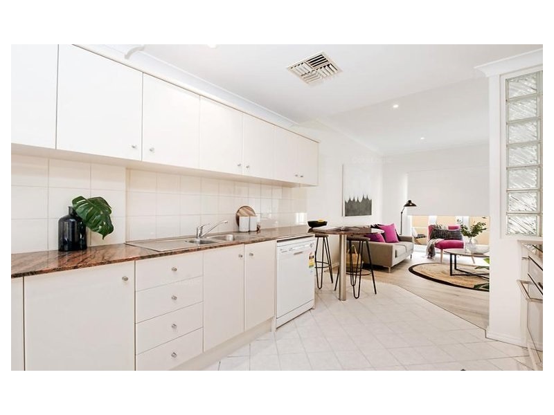 9/68 Cardwell Street, Adelaide SA 5000