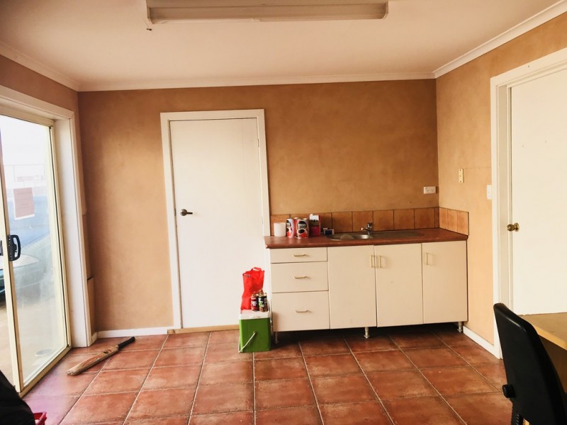 3 /11 Wiley St, Elizabeth South SA 5112