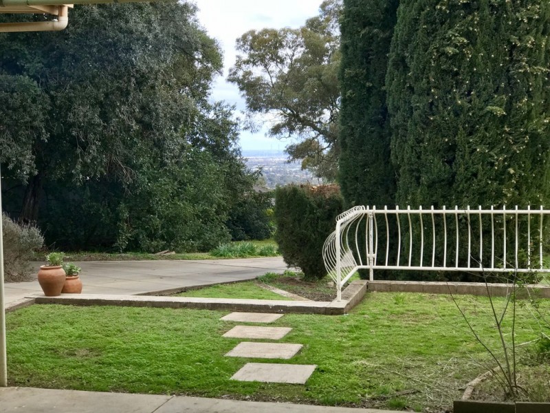 5 COOINDA COURT, Salisbury Heights SA 5109