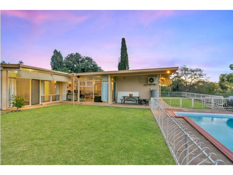 5 COOINDA COURT, Salisbury Heights SA 5109