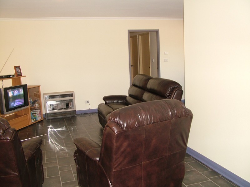 30 FINNISS STREET, Roxby Downs SA 5725