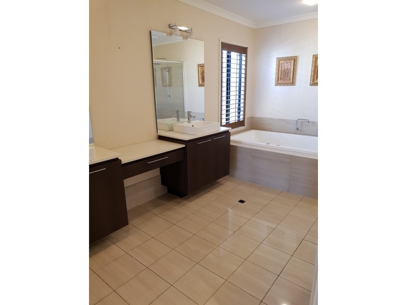 23 The Boulevard, Parafield Gardens SA 5107