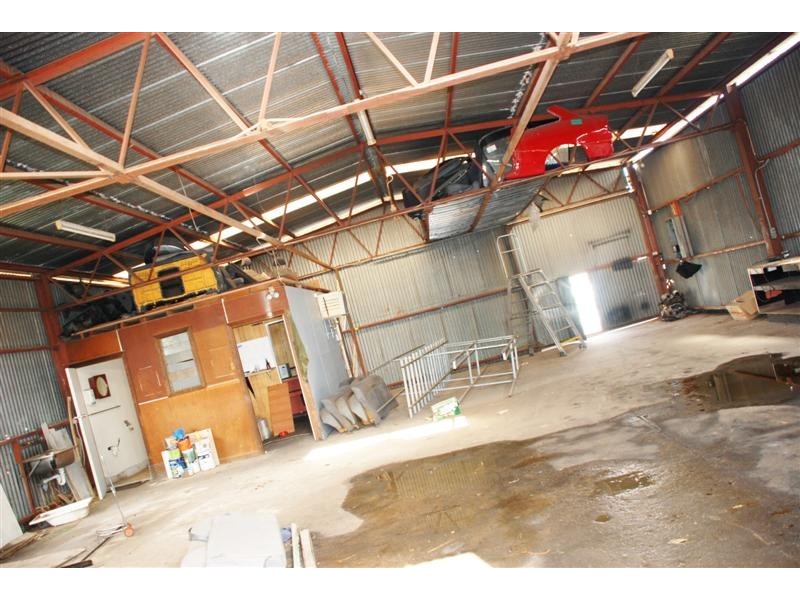 24 Third Avenue, Wingfield SA 5013