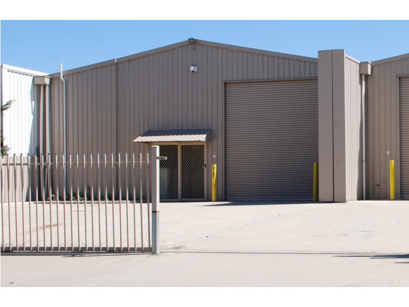 60 Wing_Street, Wingfield SA 5013