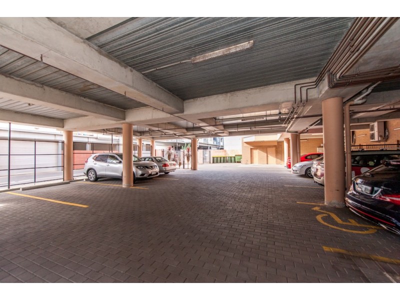 2/2-4 Hurtle Parade, Mawson Lakes SA 5095