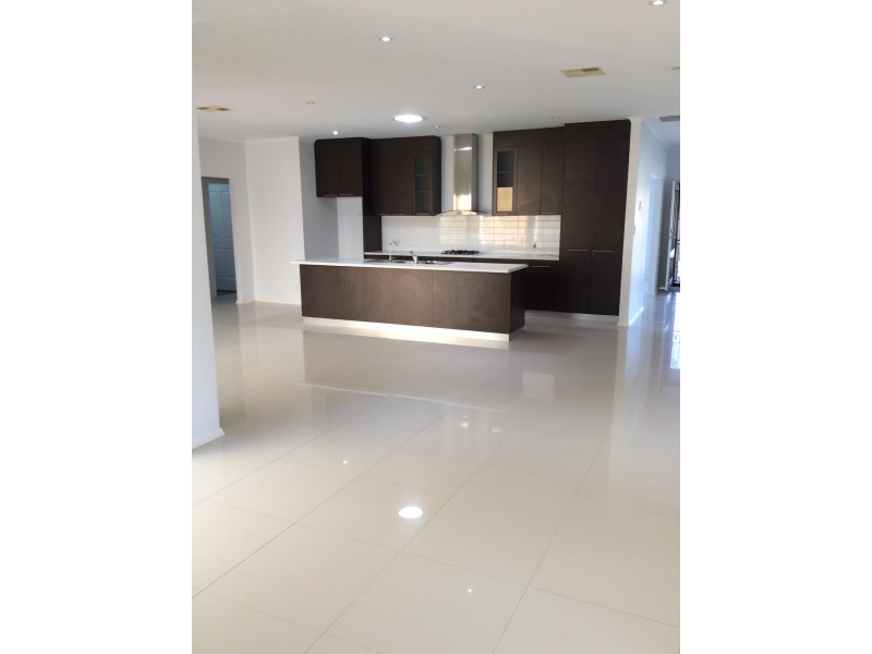 31 Waterside Drive, Burton SA 5110