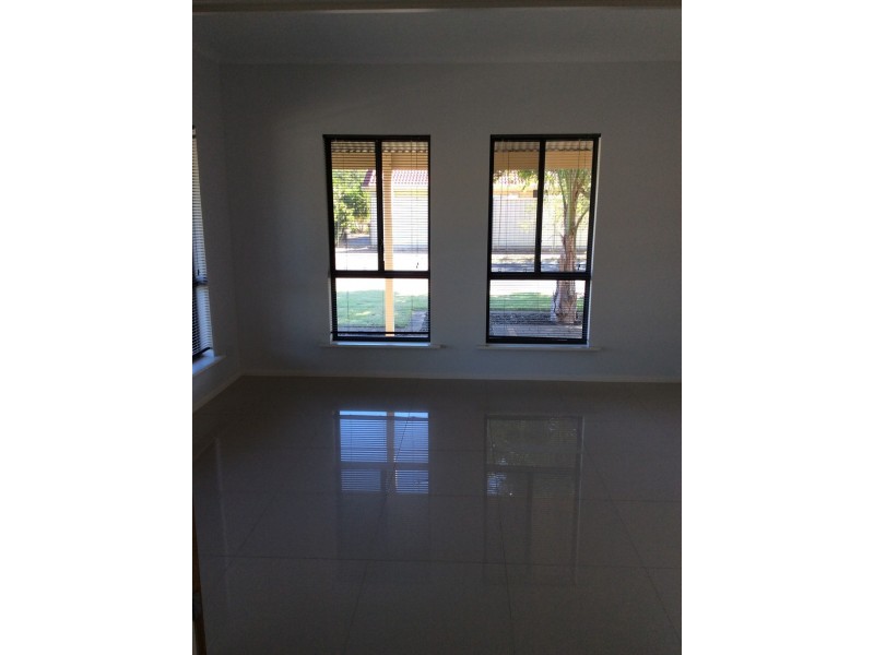 31 Waterside Drive, Burton SA 5110