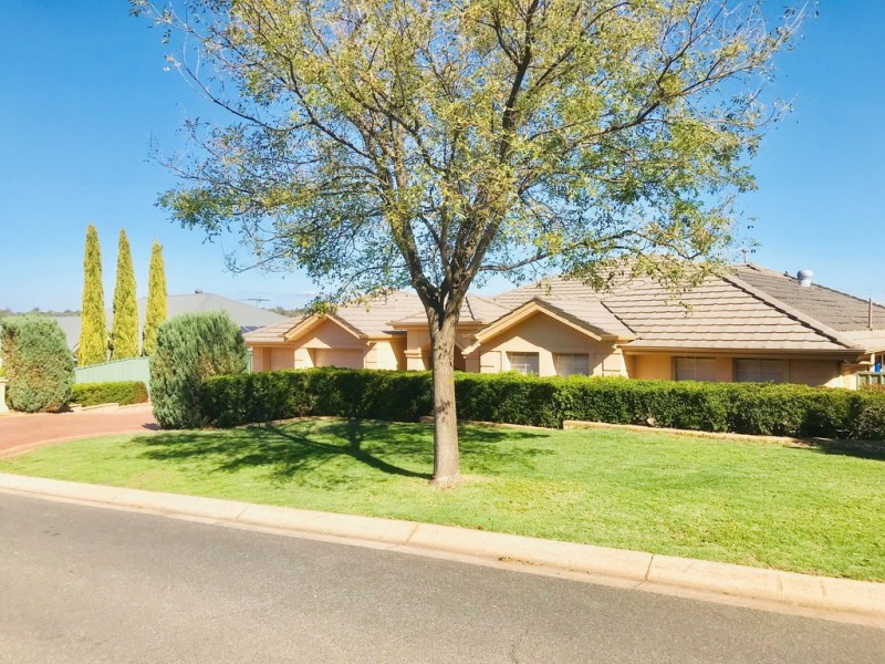 7 Carpentaria Way, Hewett SA 5118