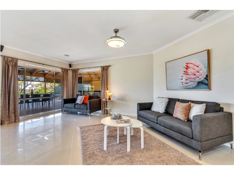 7 Carpentaria Way, Hewett SA 5118