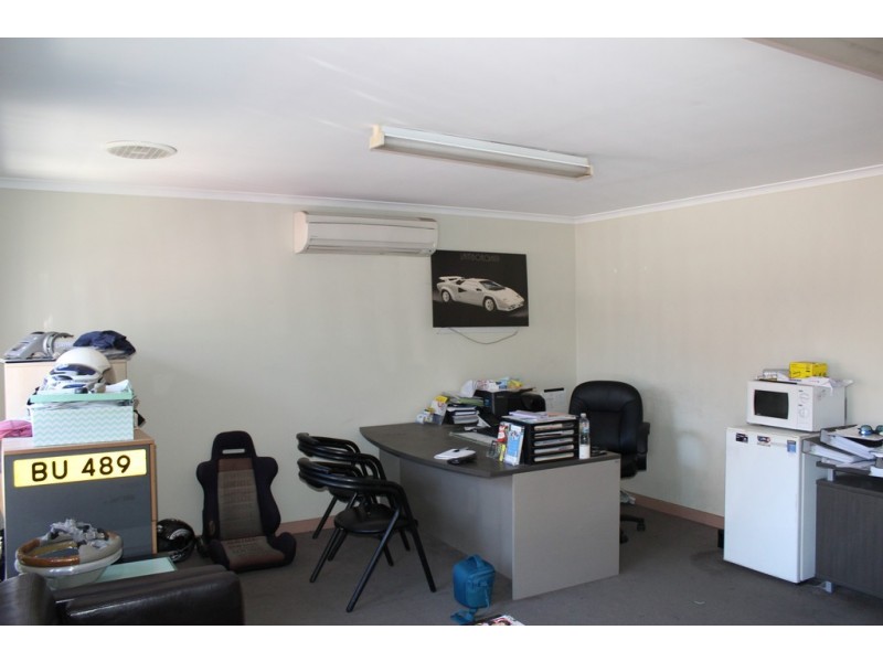 U 1and2, 84 Rundle Road, Salisbury South SA 5106