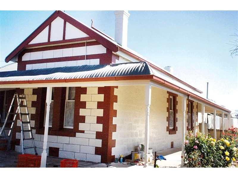 11 Fifth Street, Wirrabara SA 5481