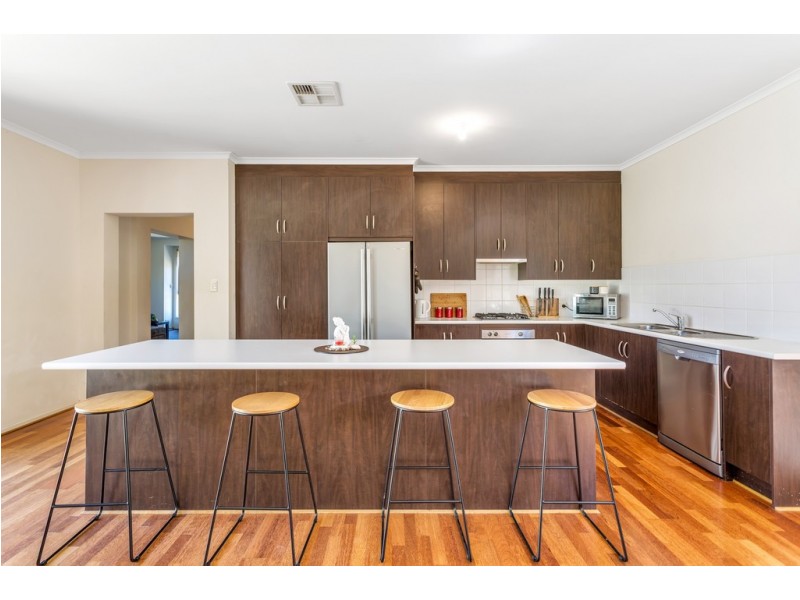 16 Admiralty Circuit, Smithfield SA 5114