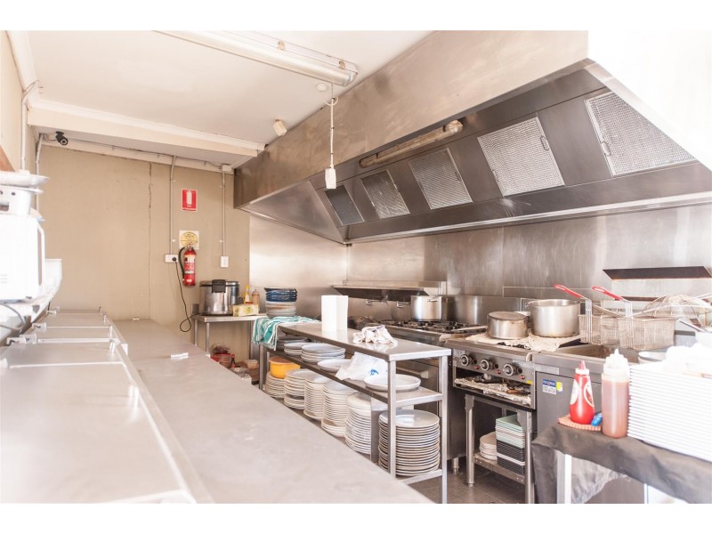 405 Grand Junction Road, Wingfield SA 5013