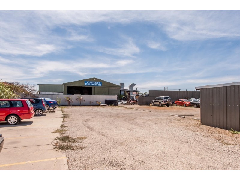 405 Grand Junction Road, Wingfield SA 5013