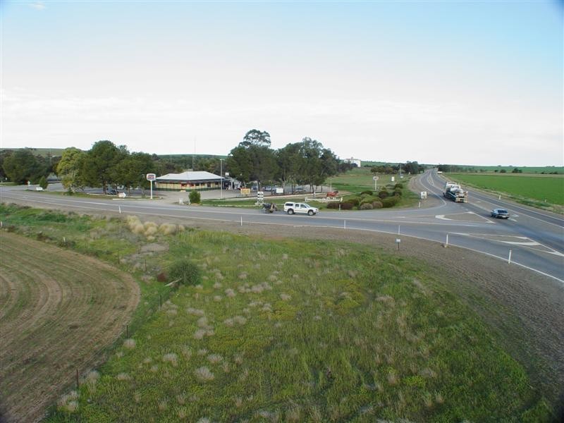 1 Highway One, Redhill SA 5521