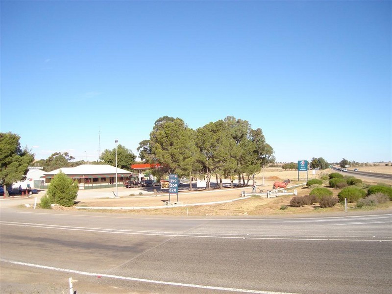 1 Highway One, Redhill SA 5521