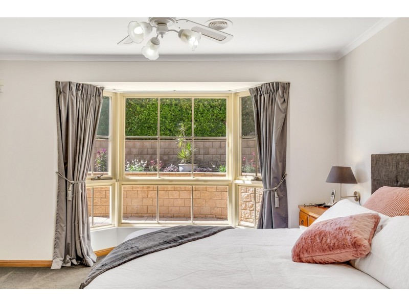 54 Cambridge Terrace, Hillbank SA 5112