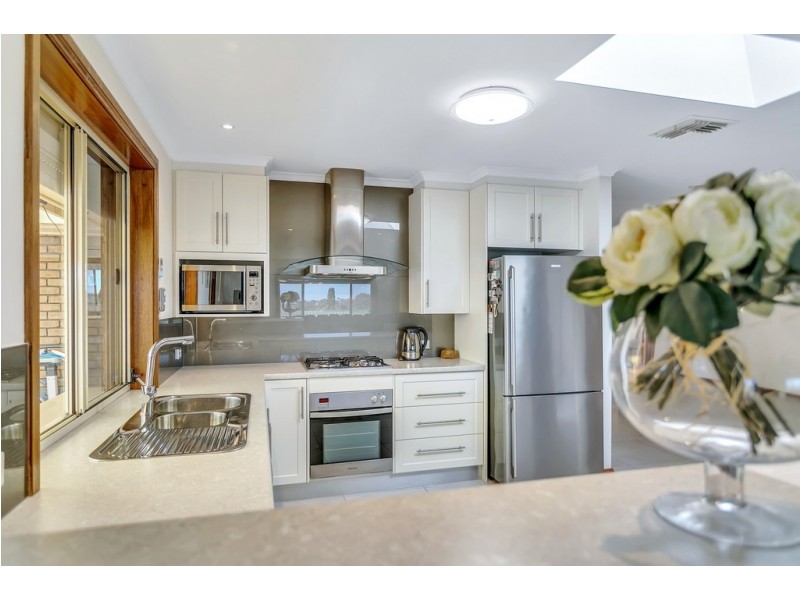 54 Cambridge Terrace, Hillbank SA 5112