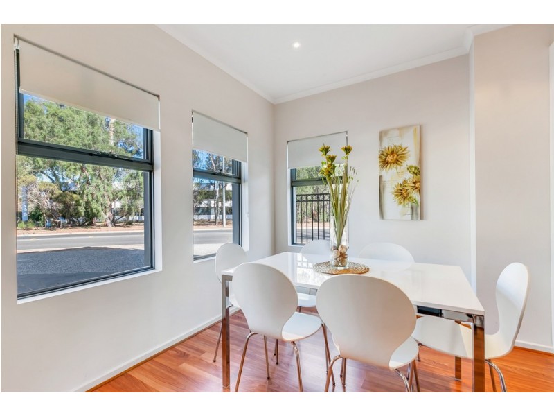 24/8 Fourth Avenue, Mawson Lakes SA 5095