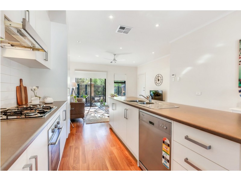 24/8 Fourth Avenue, Mawson Lakes SA 5095