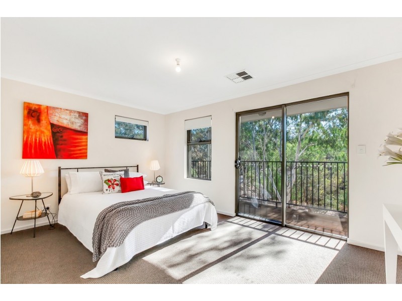 24/8 Fourth Avenue, Mawson Lakes SA 5095