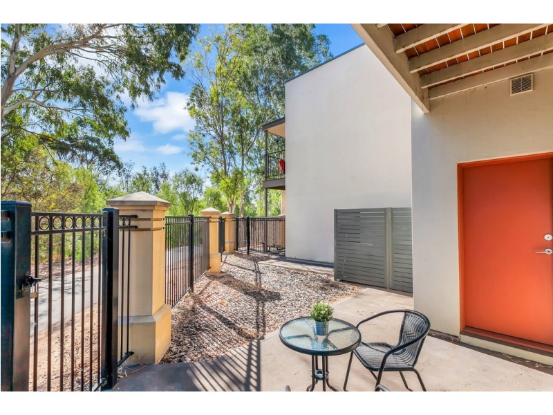 24/8 Fourth Avenue, Mawson Lakes SA 5095