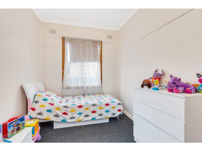 40 Midlow Road, Elizabeth Downs SA 5113