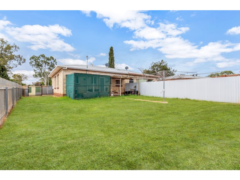 40 Midlow Road, Elizabeth Downs SA 5113