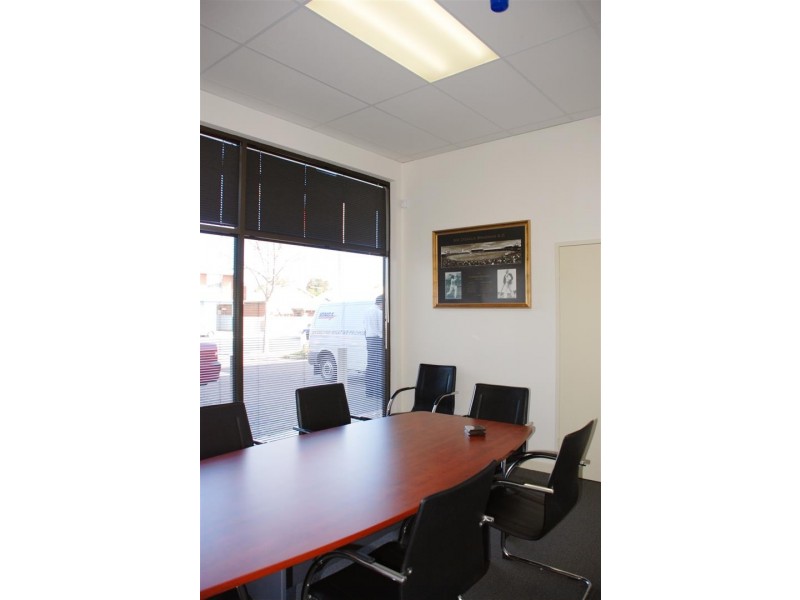 96 Sir Donald Bradman Drive, Hilton SA 5033