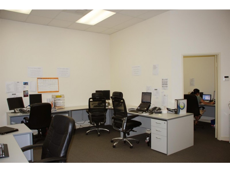 96 Sir Donald Bradman Drive, Hilton SA 5033