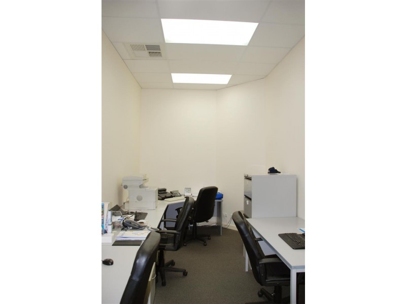 96 Sir Donald Bradman Drive, Hilton SA 5033
