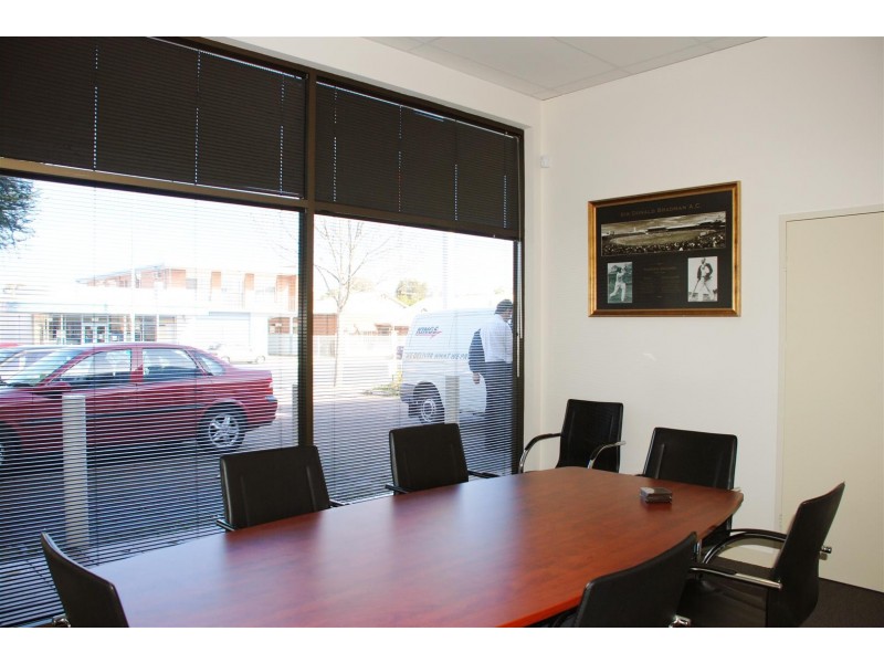 96 Sir Donald Bradman Drive, Hilton SA 5033