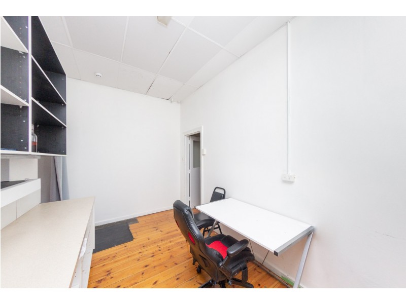 Shop 4/184-188 Henley Beach Road, Torrensville SA 5031