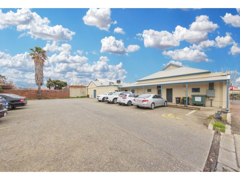 Shop 4/184-188 Henley Beach Road, Torrensville SA 5031
