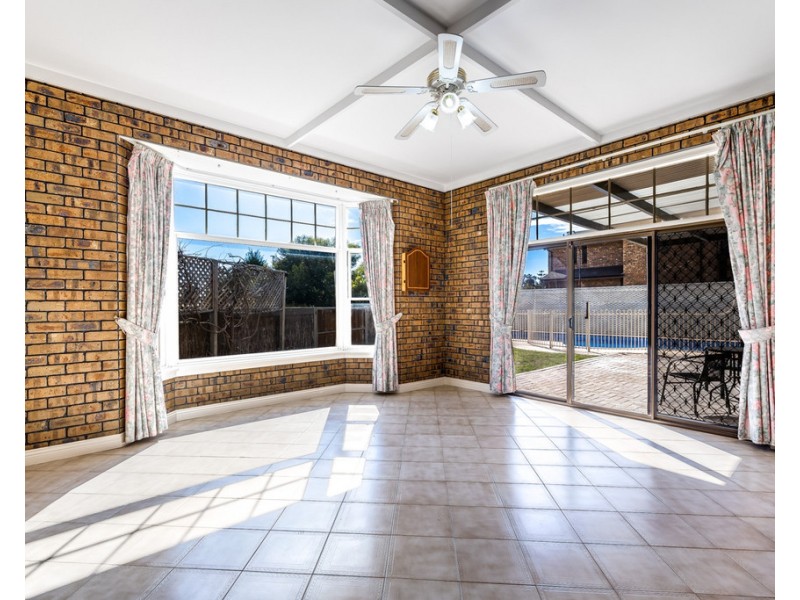 8 Kerr Grove, West Lakes SA 5021