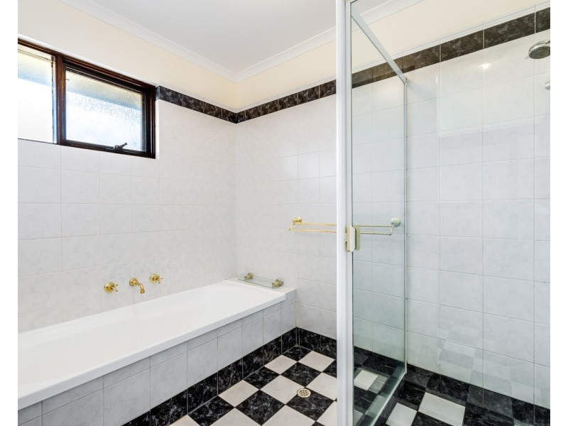 8 Kerr Grove, West Lakes SA 5021