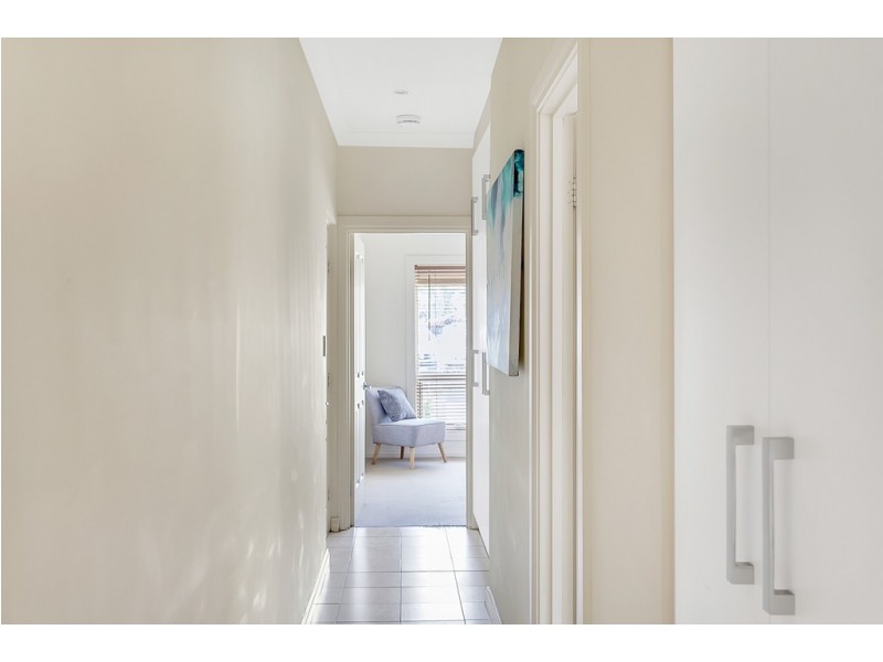 11 LIVINGSTONE AVENUE, Prospect SA 5082